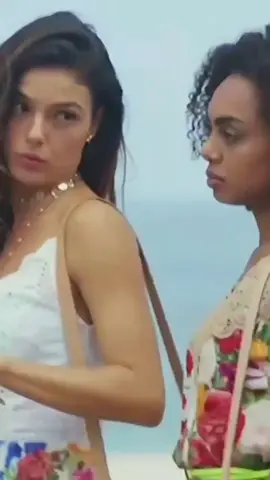 E tá errada? 🤷🏻‍♀️