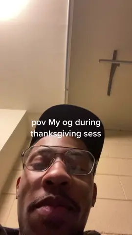 i think she a was lil tipsy😂😂 #viral #fyp #thanksgiving #viralvideo 