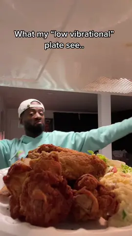 ThanksGiving leftovers be hitting different.. IB: @Dear Silas 