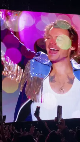 Fan project Love On Tour. Mexico City II. November, 2022. He got emotional 🥹#harrystyles #loveontour #hslot2022 #hslot #loveofmylife #harryshouse #onedirection 