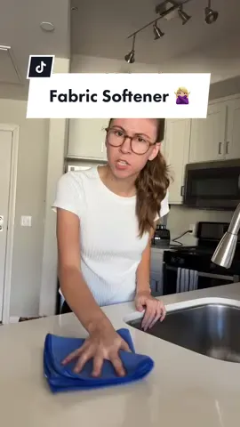 Over my ☠️ body #microfiber #cloths #microfibertowels #careinstructions #schmitt #nothanks #CleanTok #cleaningtips #tiktoktaughtmethis #sahmtok #Home 