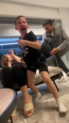 Pranking my nephew 😂 he loved it #magic #prank 