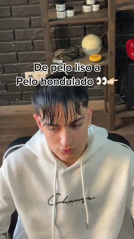 De pelo liso a pelo hondulado,BIEN EXPLICADO! Productos de @Slick Gorilla #peinados #foryou #StumbleToVictory #barberoslatinos #viral #barberosdeespaña 