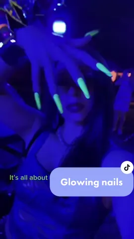 My nails were glowing! Last night at Art With Me festival! Kick off art Basel #fashiontiktok #nails #foryoupage #relatable #artbaselmiami   