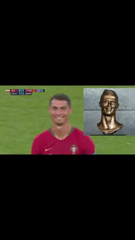 Ronaldo's statue = Real Ronaldo's face 🤣 #funny #football #memes #cr7 #ronaldo #fy #fyp #foryou #viral #goviral #trending 
