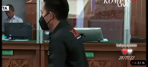 Spesial anniversary bharapana, icad pake baju baru tulisan anniversary 3rd🤗 mungkin ini salah satu cara icad ngerayain annivnya🥺 btw mimin terharu banget liat story temen2ny🥺🥺 banyak bgt yg sayang icad masih pada inget icad😭😭 makasih yaa buat abang2 letting bharapana🖤 semoga icad bisa segera bergabung lagi sama kalian❤🤍   #torangdengicad #savebharadae #savebharadaeliezer #saverichardeliezer #richardeliezer #richardlumiu #bharadae  #tegakkankeadilan #bharapananusantara #bharapana46 #brigade #foryou #foryoupage #fypシ #fyp 