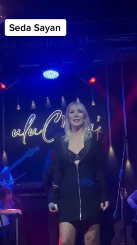 Seda Sayan #karagözlüm canlı performans 🎤🎤🧿🧿✌️✌️