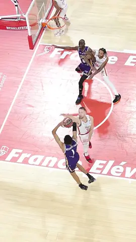 🎙 « Fadeway Wemby d’mande à Shay » #basketball #wembanyama #freshlapeufra 