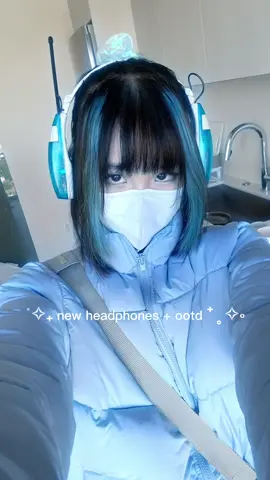 ty to @Eros for sending me the link to these headphones!! they’re so cute i feel like miku or something #cybery2k #cyber #frutigeraero #y2kaesthetic #cybercore #futurewear #サブカル #天使界隈 #水色系統 #サブカル女子 #fruitsmagazine #y2kfuturism #OOTD #fashioninspo 