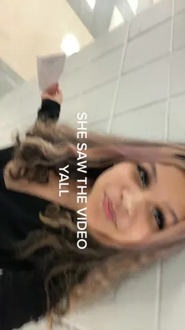 I texted her too❤️ but now my bitch ass ex is texting me tryna defend her 