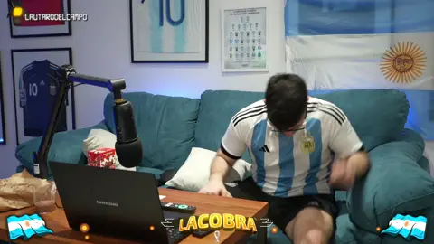 Para gordo #twitch #twitchstreamer #lacobra #lacobraaa #argentina #mexico #colombia #clips #clipsdetwitch #parati #chile #futbol