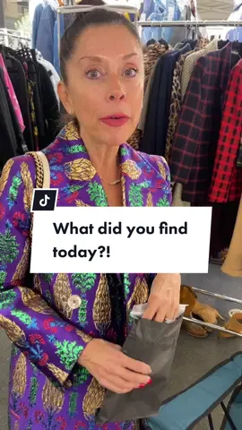 Judy always finds the best of the best! #vintagemarket #vintageclothes 