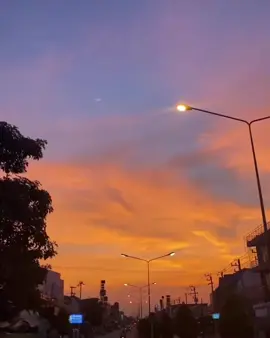 #เธรด 