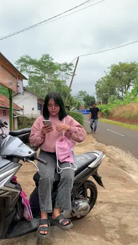 Kena deh@jeks deni.TBK #flks #fyp #komedi #sundalucu #CantikGakAdaBatasan #viral 