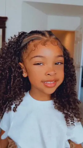 One thing I love the most about having a daughter is doing her hair. I can look raggedy all day but my baby is going to always look cute ok!! Lol 😂  #reels #curlyhairstyles #curlyhair #blackgirlmagic #curlygirlmethod #curls #curlfriends #curlyhairroutine #curlykids