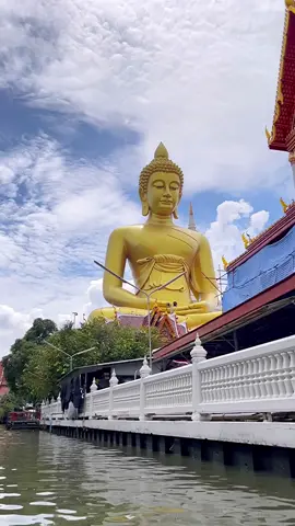 Big Buddha Bangkok. This statue is located in Wat Paknam Phasi Charoen temple. #bangkok #bigbuddha #tiktokthailand #fypシ #bangkokthailand #malaysiatiktok #theroytravels