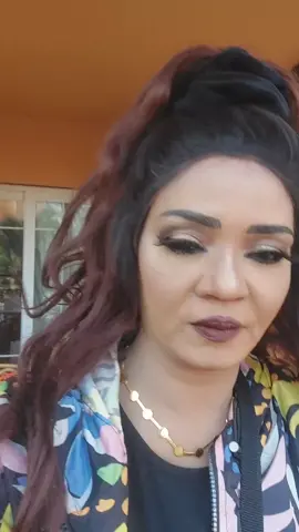 #الفنانة جواهر  الواد دة ابن عمى وانا لية متجوزوش