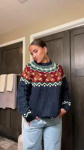 Sweater & earrings from @YesStyle🎄 #xzcyba #fyp #foryourpage #foryou #yesstyle 