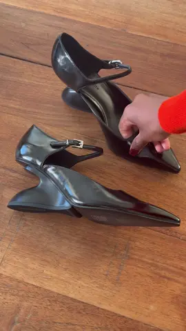 @CHARLES & KEITH called & they want their shoes back ☎️