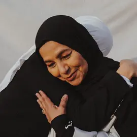 🤍 #CapCut #templatecapcut #trend #arabic #ummi #mama #lirik #estetik 