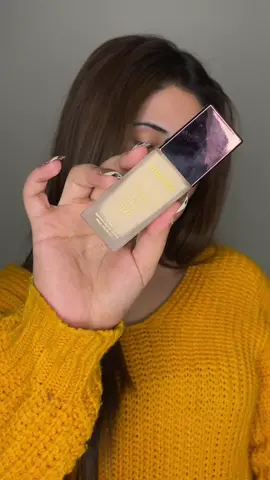 Created this pop of yellow makeup look with @Merium Pervaiz cosmetics 💖 #foryou #fyp #makeup #trending #makeuptutorial #foryoupage 