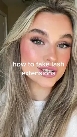 my BEST lash hack ever - these lashes are an invest & you reuse so many times!!!! #magneticlashes #lashextensions #tiktoklashextensions 
