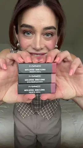 #AD slip a little (Viva) Glam into someone’s stocking this year @maccosmetics 