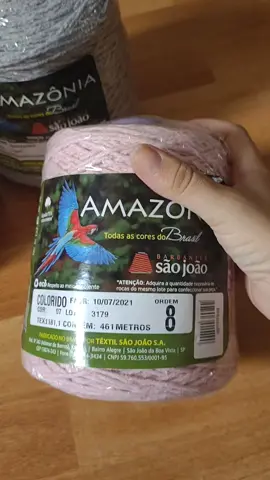 E Esse Tapete gente, que é a coisa mais linda!! Rubi 8 Cru Amazônia 8 - Rosa Claro# Amazonia 8 - Cinza Mescla #croche #barbante #crochetando #atelie #