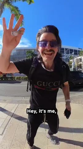 #scumbagdad Takes You on a Fun Money Giveaway Viral Video Day! @𝕳𝖆𝖓𝖓𝖆𝖍 𝕾𝖚𝖓𝖌 @Spencer Bray @Stanzi @Suite Adventures 