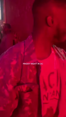 DC Nights for the win! I really haven’t been outside outside in DC in a minute so this was perfect.  Started off the the night with a pregame on the rooftop and then ended it off at “Signature Lounge” in DuPont Circle. #dcthingstodo #dcactivities #dcblackmillennialguide #dcnightlife #dcinfluencer 
