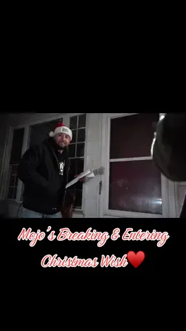 Merry Christmas💙 #mojointhemorning #breakingandentering #christmaswish #michigancheck #iheartradio 