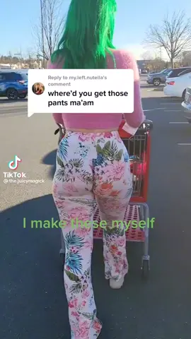 @the.juicymagick  😻🍑 #flarepants #beautiful #leggings #forbiddenpants #thicktok