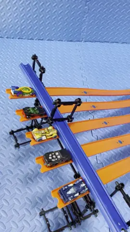 Who will win this 5 lane Hot Wheels track made with TrackJack? #hotwheels #hotwheelstrack #hotwheelstrackbuilder #hotwheel #hotwheelsdaily