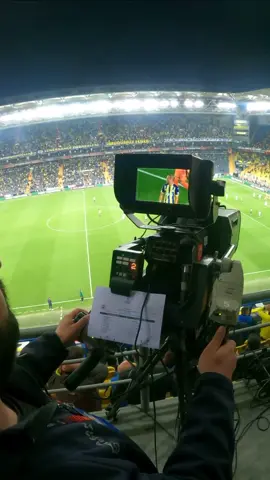 Closs-up camera 🎥 football camera man #fyp #foryou #football #foryoupage #footballcamera #cameraman #cameracontrol #fifa #fifaworldcup 