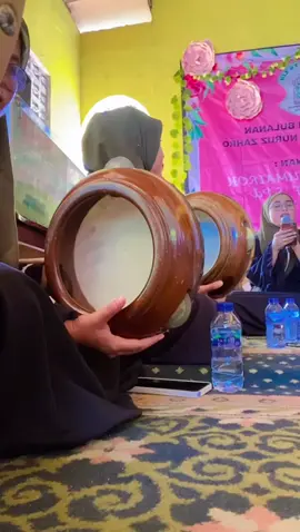 #sholawat #qodkafani #hadroh #majelisrasulullah #perempuanhebat #fyp #sholawatviraltiktok #viral #masyaallahtabarakallah🥰 