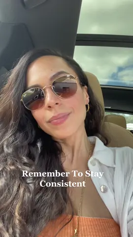 This is your motivational message of the day #stayconsistent #thisisyoursign #motivation #motivationalmessageoftheday #businessowner #latinabusiness #selflove #consistency 