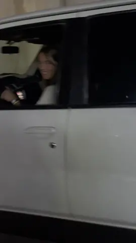 Sound On 🔉 #desertsafari #foryoupage #fyp #tiktokcars #offroad4x4 #carsoftiktok #dubaiblogger #lovedubai #desertblondie #nissanpatroly61 #nissanpatrol #tatata #nissanpatrol4x4 #nissanpatroldubai #y61patrol #soundon #popcorn 