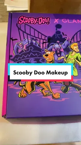 If I wasn’t late then it wouldn’t be me! Lol @Glamlite Cosmetics has been killing it lately! I’ve got other stuff coming! #makeuphoarder #makeupaddict #makemefamous #glamlite #scoobydoo #trend #fyp 