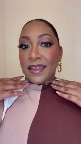 Full face of @onesize part 2. #makeuptutorial #makeuptransformation #makeupover40 
