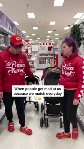 Who likes that we match!? Comment 😍💜 #livenfamily #maryroseliven #liven 