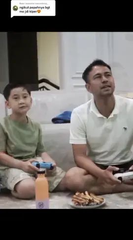 Membalas @manemisrey_ his dad is his biggest inspiration ♡♡#raffiahmad #rafathar #nagitaslavina #mamarieta #bola #atlet #citacita #raffinagita1717 