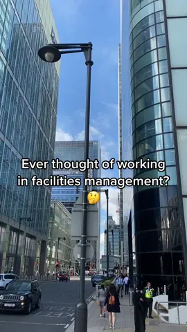 There’s so many career paths you can follow in the built environment, including facilities management 🙌 #career #facilitiesmanagement #builtenvironment 