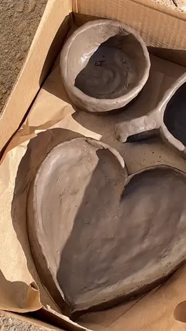 prato e xícara de argila! muito legal fazer isso ✨ #ceramica #argila #comofazer 