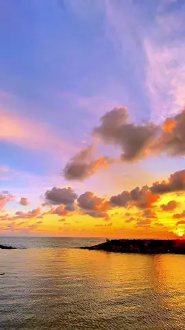 #sadstory #senja #timurstory #malukuutara #nttpride🏝🔥 #ternate 