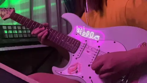 wet the bed // chris brown #fyp #fypシ #foryou #fy #electricguitar #guitar #electricguitarcover #wetthebed 