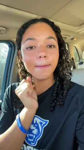 happy thursday 🥲