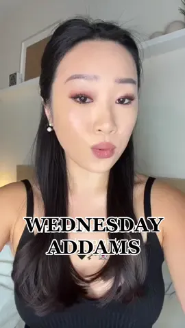 what’s in Wednesday’s makeup bag?? 🖤 #wednesday #wednesdayaddams #netflix @Netflix #makeup 