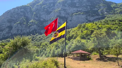 #cide #kastamonu #türkiye ##doğa #doğadayız #bayrak🇹🇷 #bayrak #fenerbahçe💛💙 #fenerbahce #yeşil #dalgalanıyor 