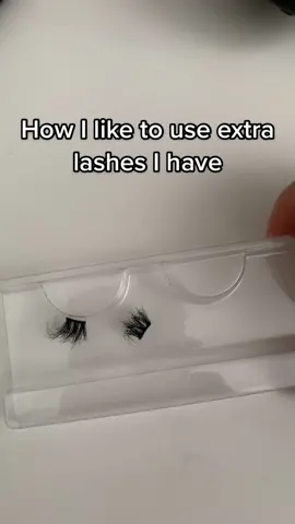 To make use of lashes, I like to cut them and apply them just to the ends. I love the half lash look 🤍 #halflashes #lashhack #makeuptip #makeuphack #lashes #falselashes #makeuphacks #makeuptranformation 