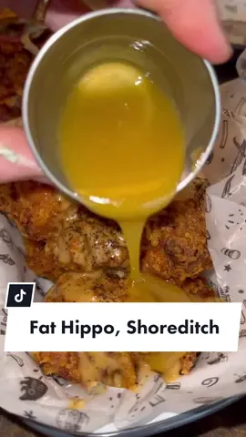 NEW RESTAURANT OPENING IN SHOREDITCH 🍔 🍗- The northern powerhouse has finally made its way down to the smoke. Their Menu is absolutely incredible ranging from beer battered cheese balls drizzled with honey hot buffalo sauce to triple stacked burgers, dirty tatter totts and soft serve ice cream. You need this in your life 😀 📍 @fathippofood  🗺️ Shoreditch  🌟 If you can’t take a date, take a mate! TAG TAG TAG X #burgers #londonfood #londonrestaurants #Foodie #fyp #foryou #foryoupage 